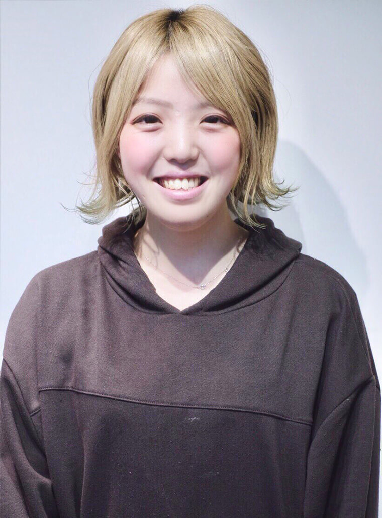 平野 麻衣